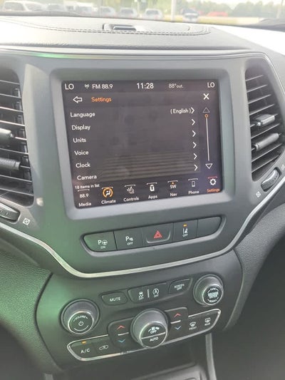 2023 Jeep Cherokee Altitude Lux