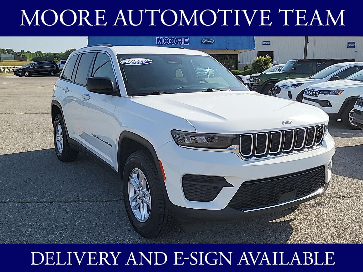 2023 Jeep Grand Cherokee Laredo