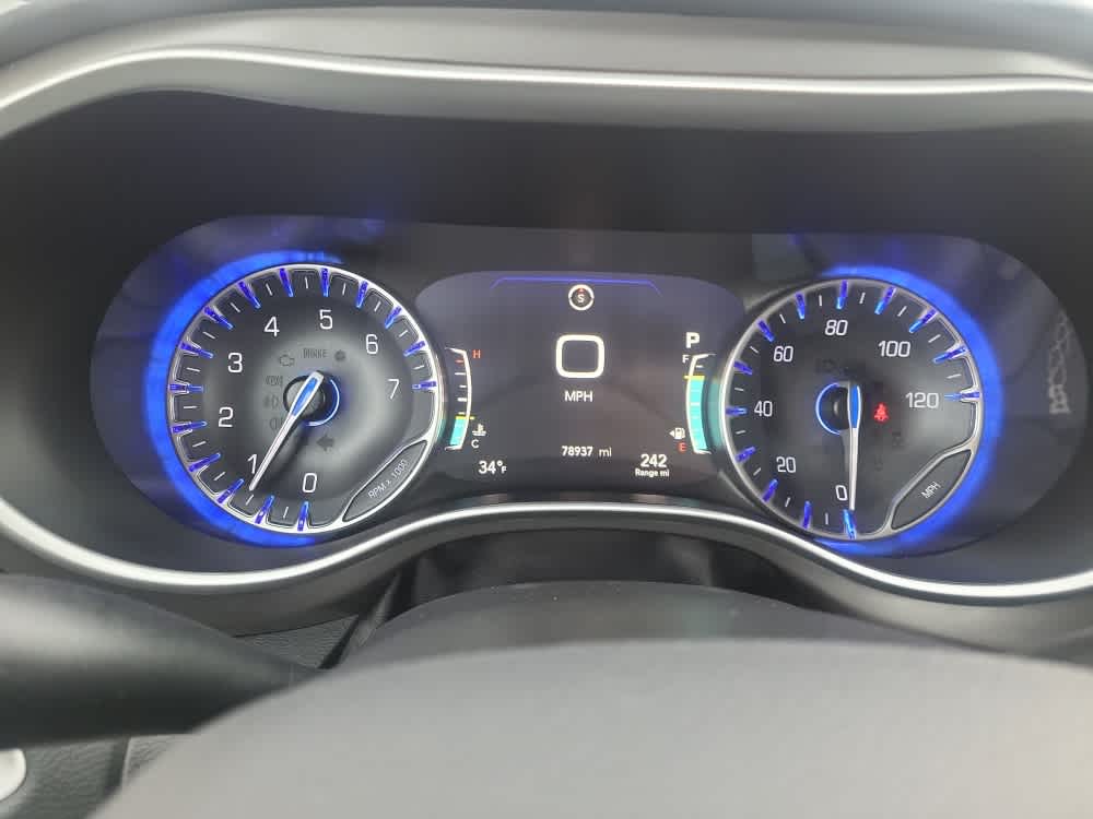 2023 Chrysler Pacifica Touring L