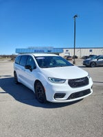 2024 Chrysler Pacifica Hybrid Hybrid S Appearance Pkg