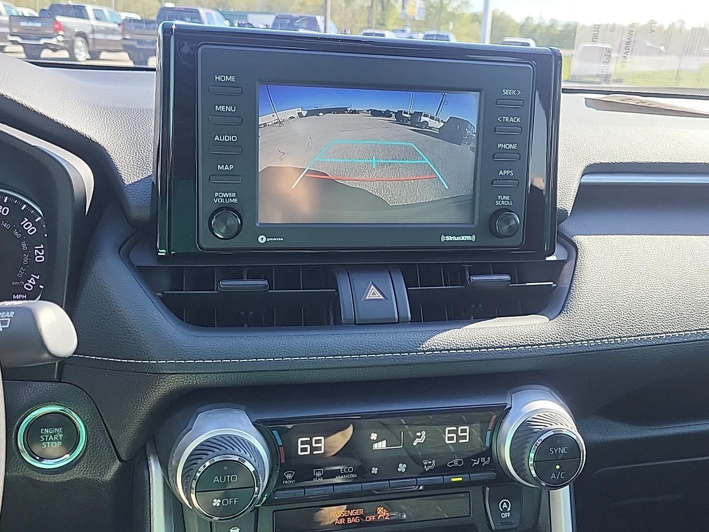 2020 Toyota RAV4 XLE