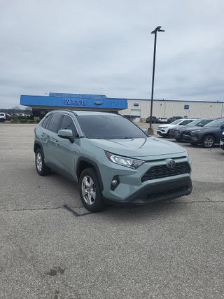 2020 Toyota RAV4 XLE