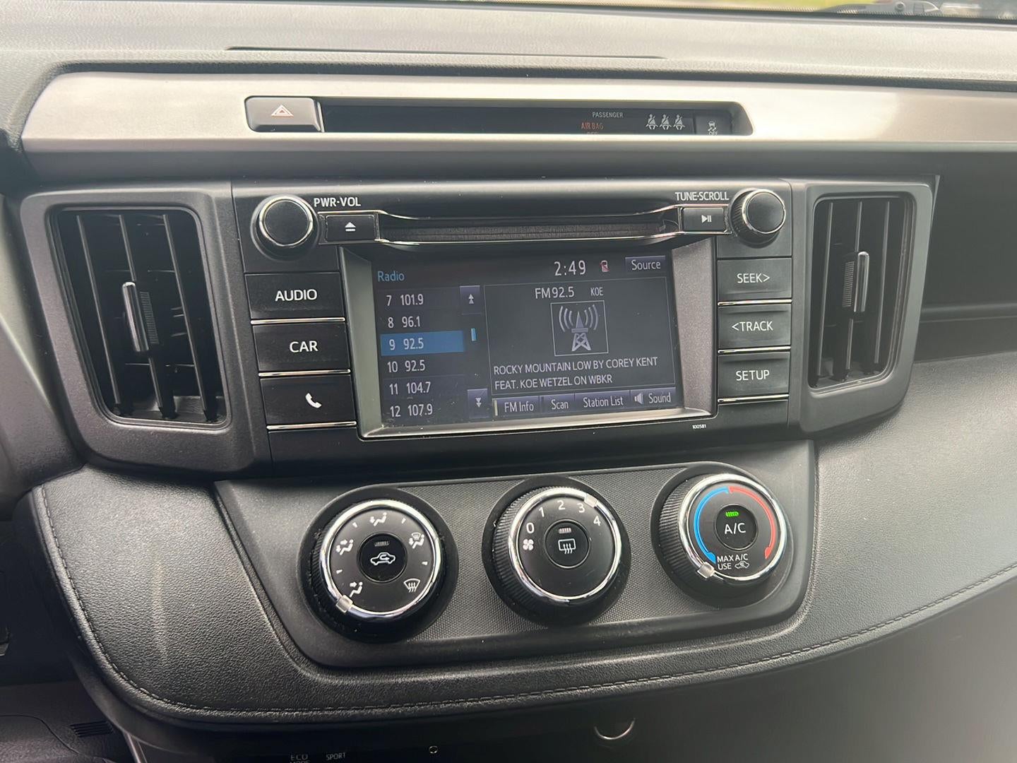 2018 Toyota RAV4 LE