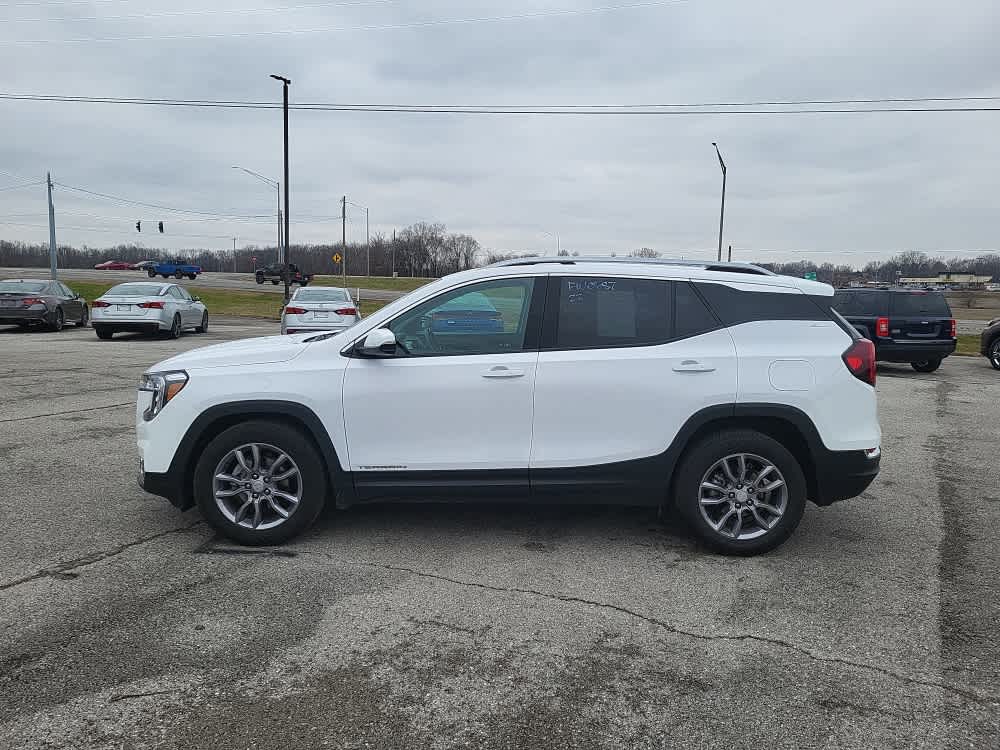 2022 GMC Terrain SLT