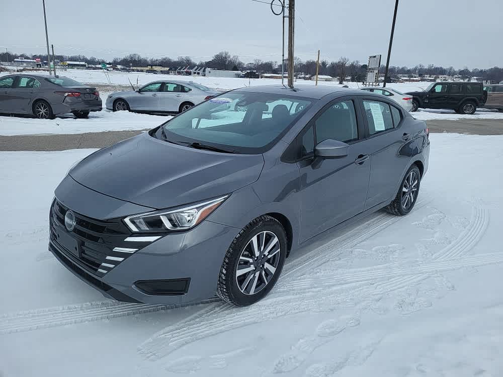 2023 Nissan Versa SV