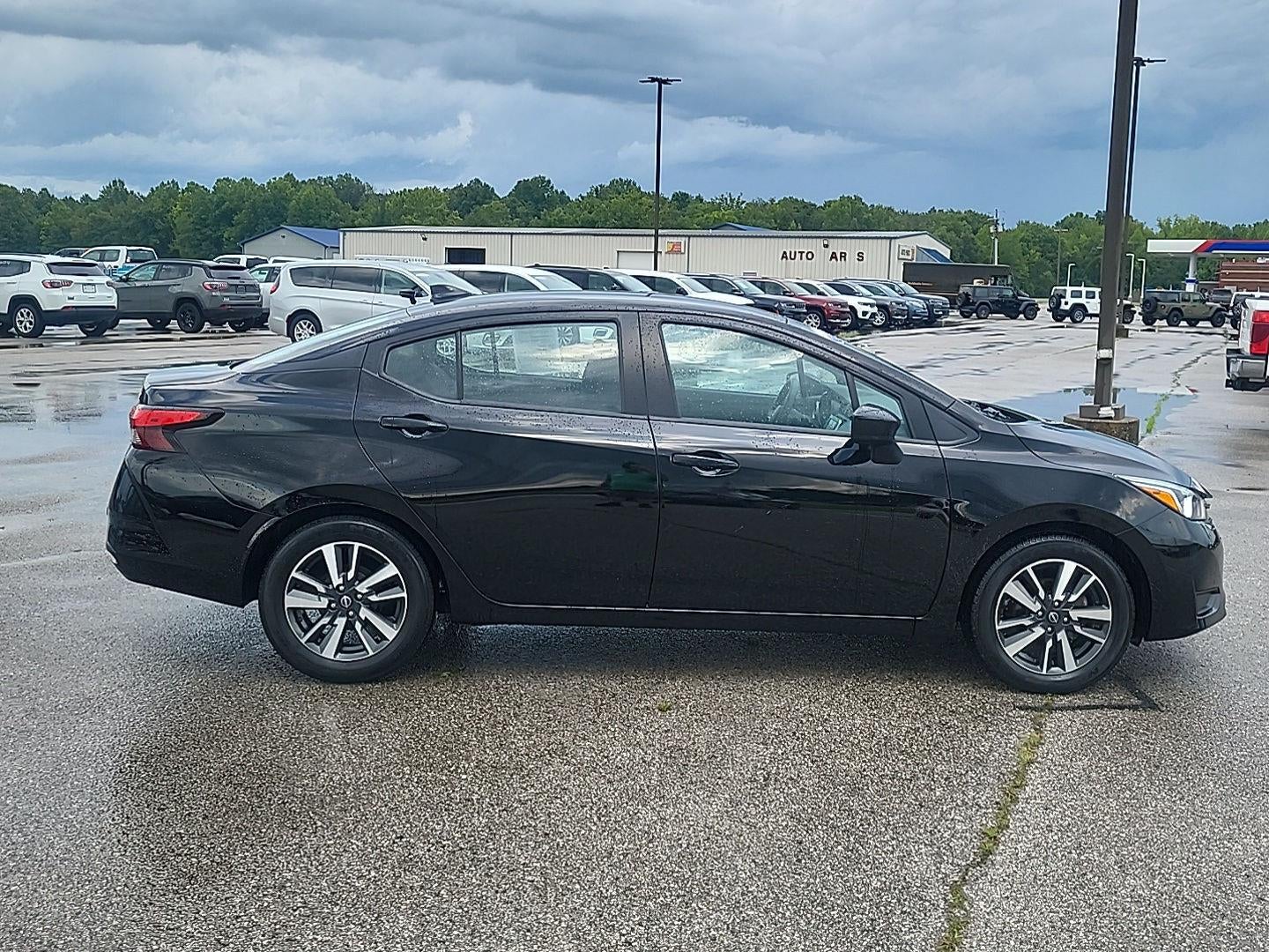 2024 Nissan Versa SV