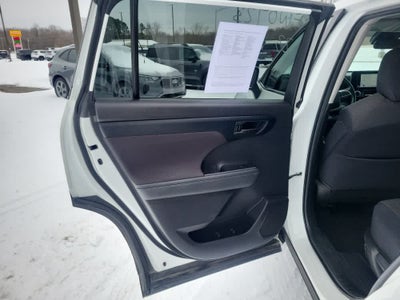 2023 Toyota Highlander LE