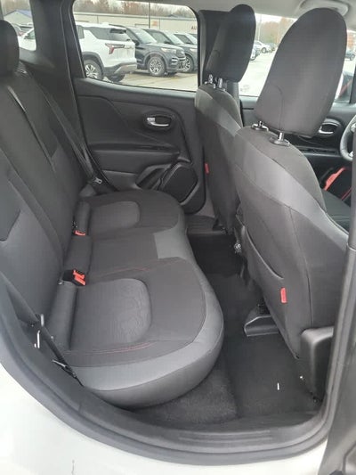 2023 Jeep Renegade Trailhawk