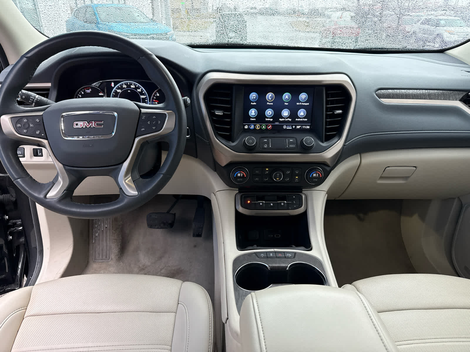 2023 GMC Acadia Denali