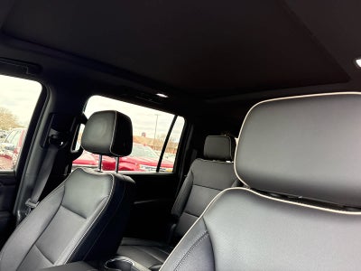 2023 GMC Yukon XL SLT