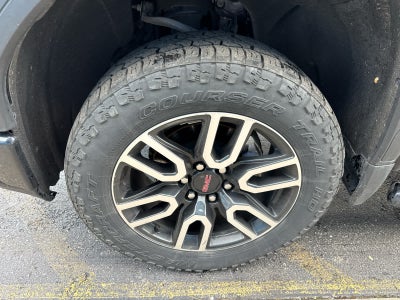 2022 GMC Sierra 1500 Limited AT4