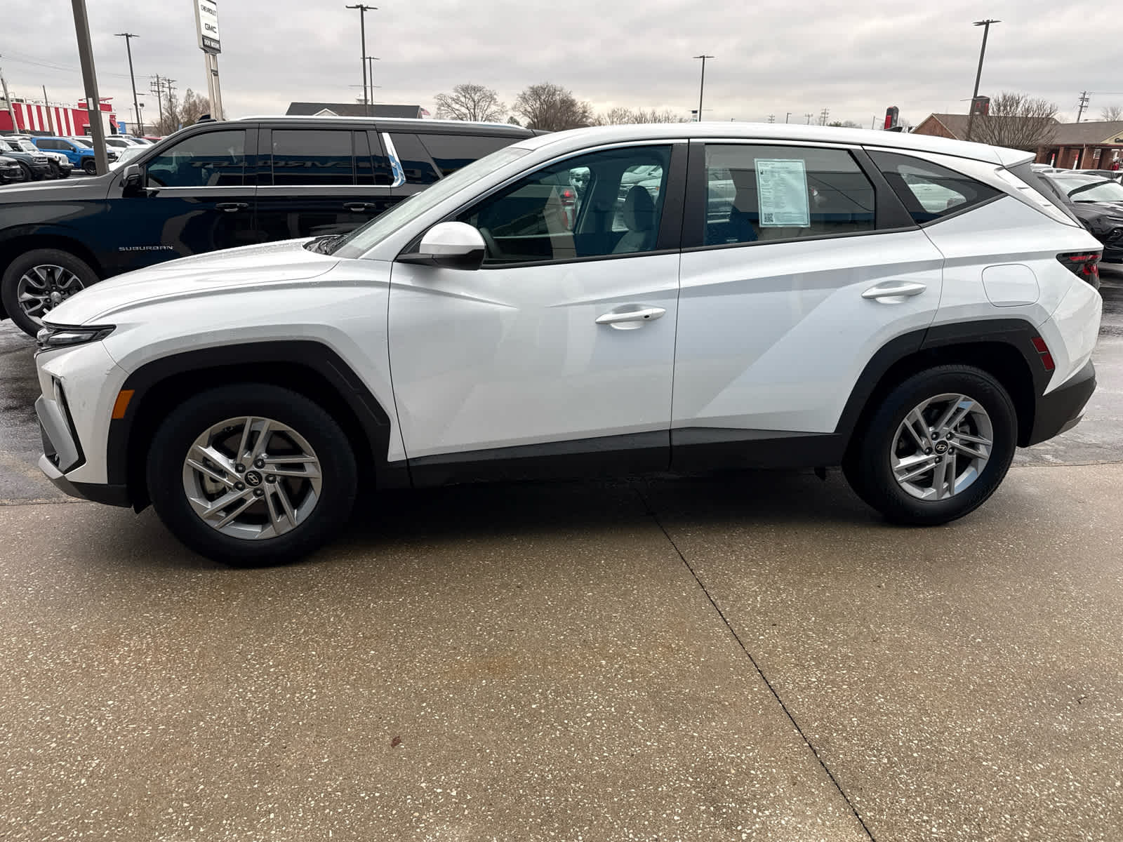 2025 Hyundai Tucson SE