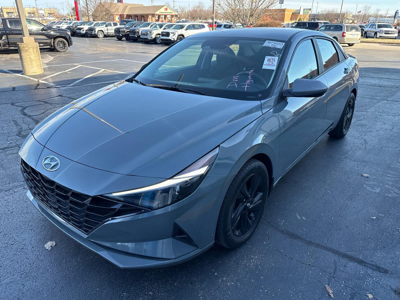 2022 Hyundai Elantra SEL