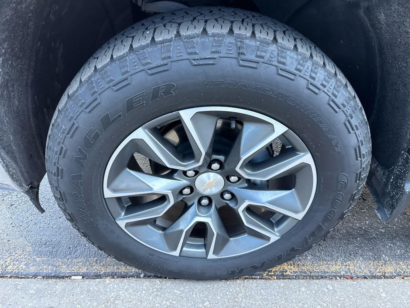 2024 Chevrolet Silverado 1500 LT (2FL)