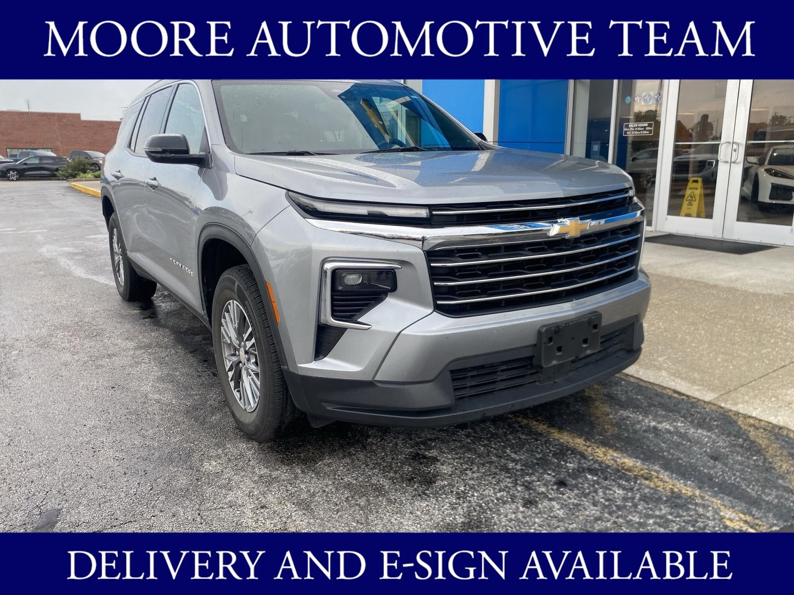 2025 Chevrolet Traverse LT