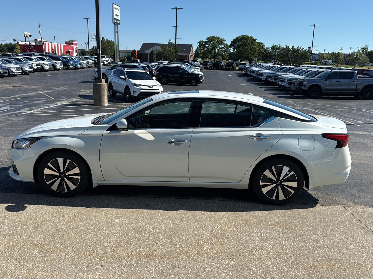 2020 Nissan Altima 2.5 SV