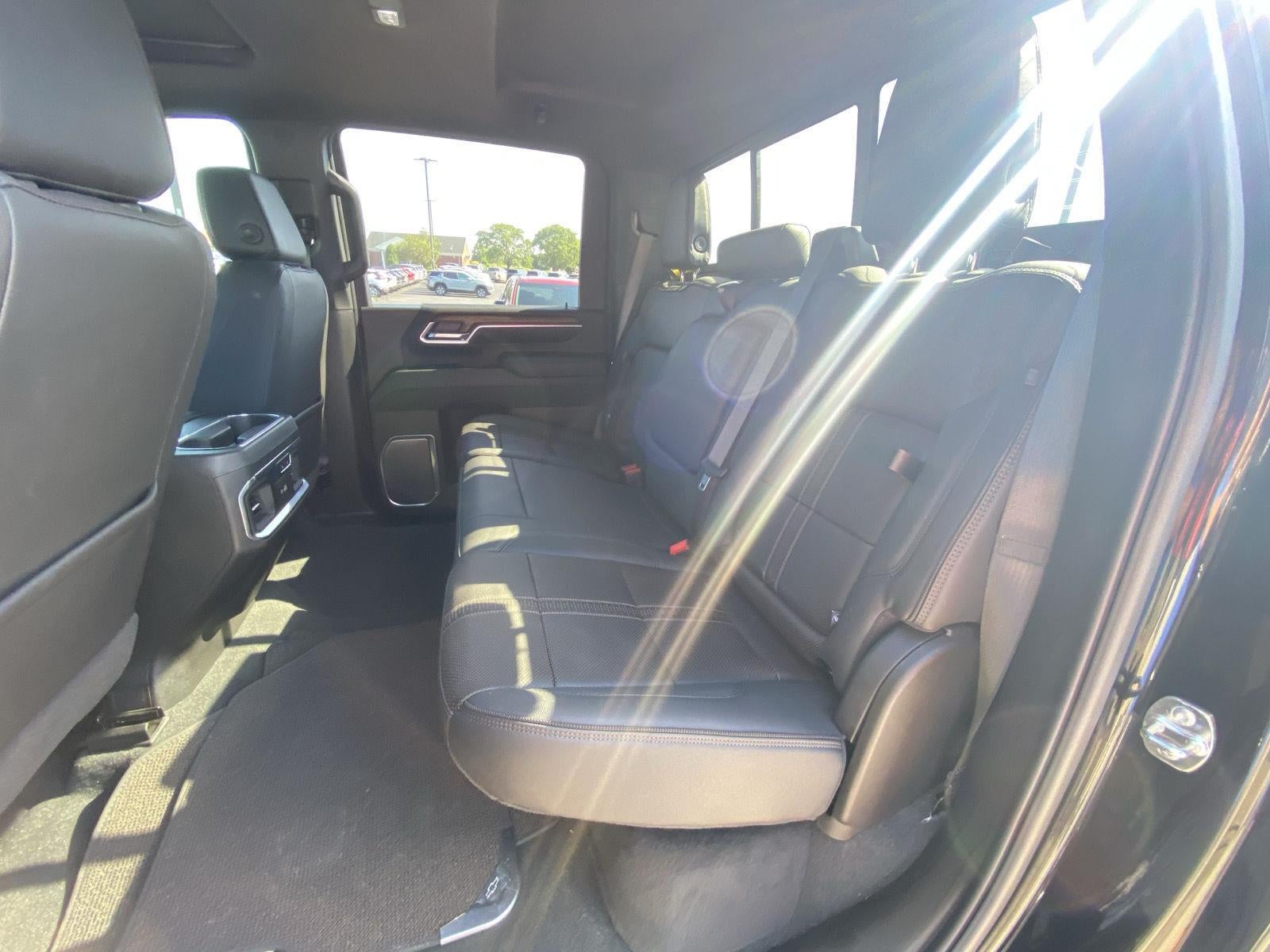 2025 Chevrolet Silverado 3500 HD High Country
