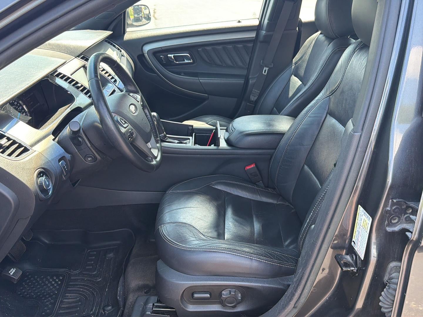 2015 Ford Taurus SEL