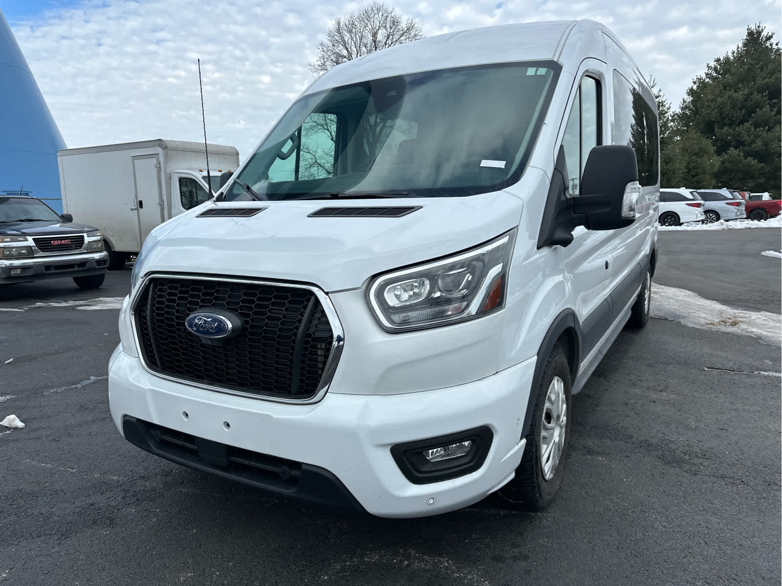 2023 Ford Transit Passenger XLT