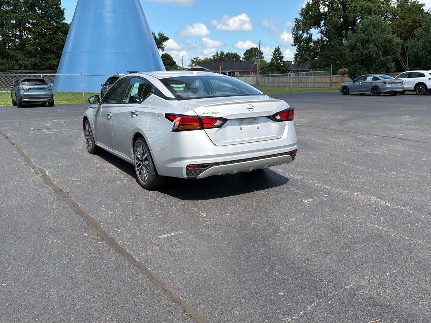 2025 Nissan Altima SV