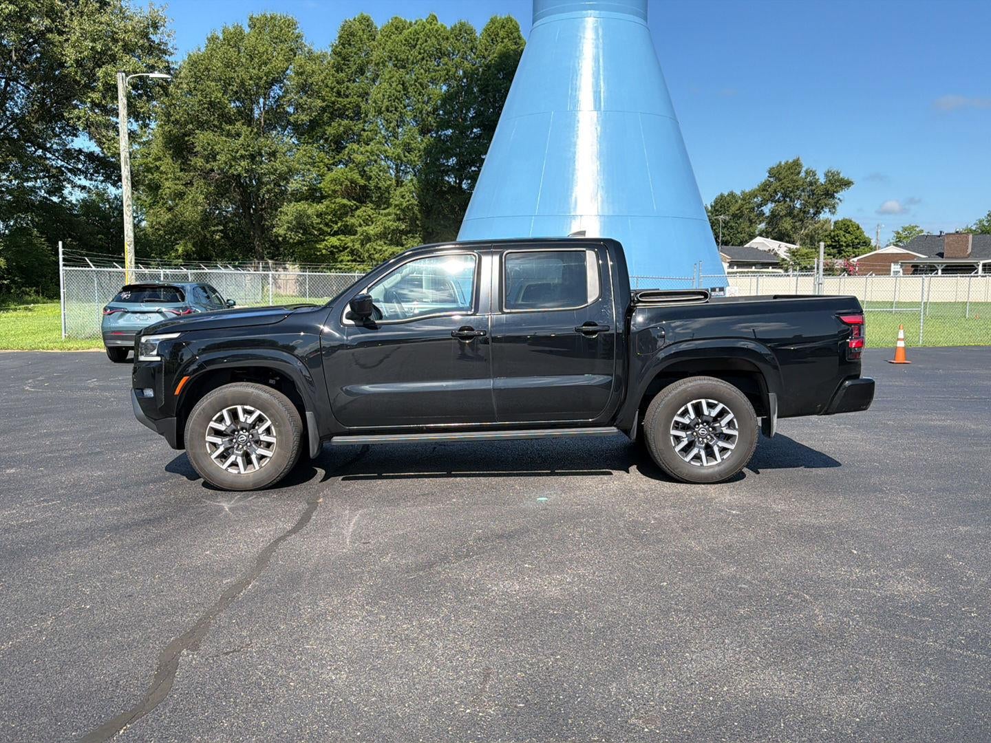 2024 Nissan Frontier SL