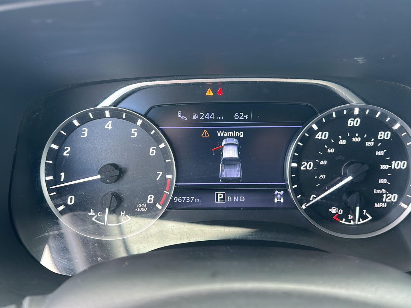 2023 Nissan Frontier SV