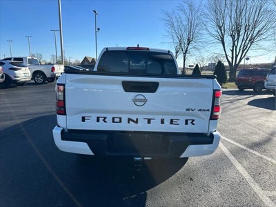 2022 Nissan Frontier SV
