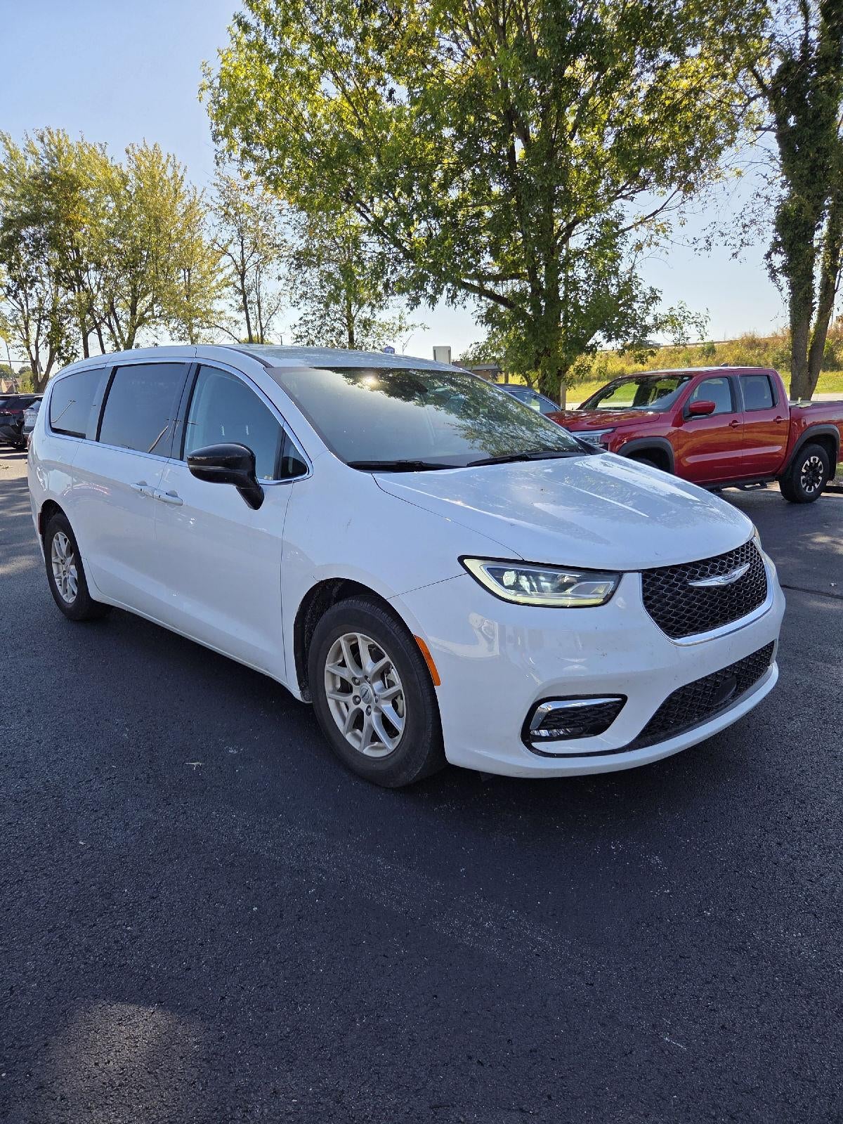 2024 Chrysler Pacifica Touring L