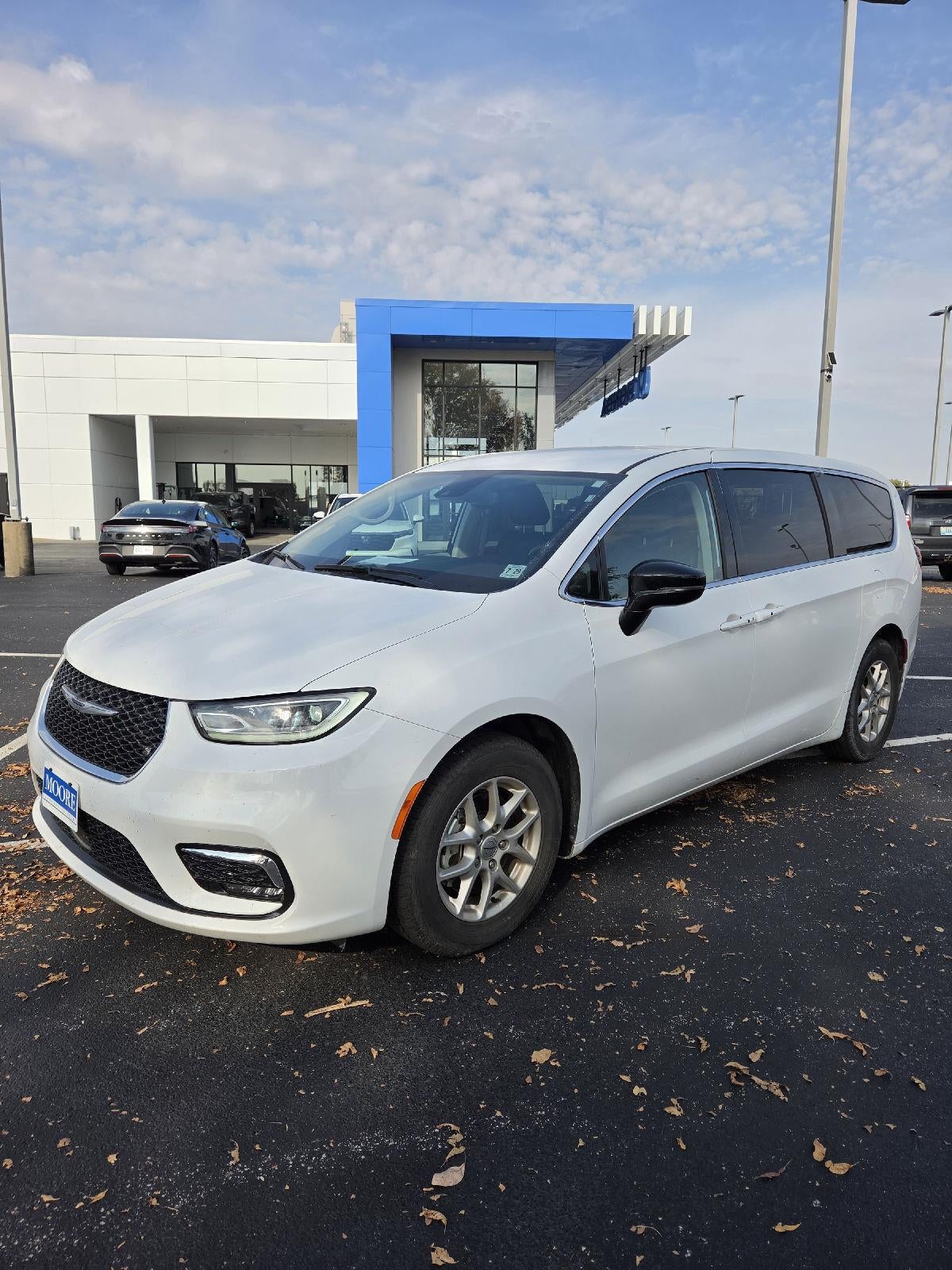 2024 Chrysler Pacifica Touring L