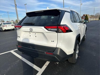 2023 Toyota RAV4 LE