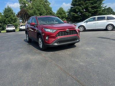 2020 Toyota RAV4 XLE