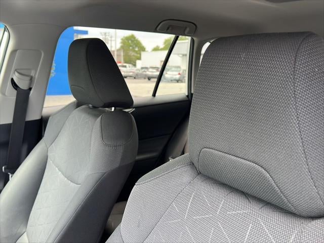 2024 TOYOTA TRUCK RAV4 XLE