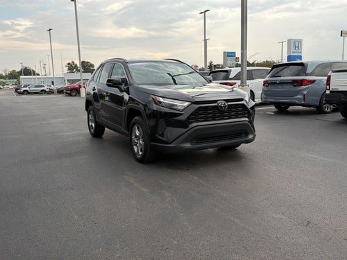 2025 Toyota Rav4 XLE