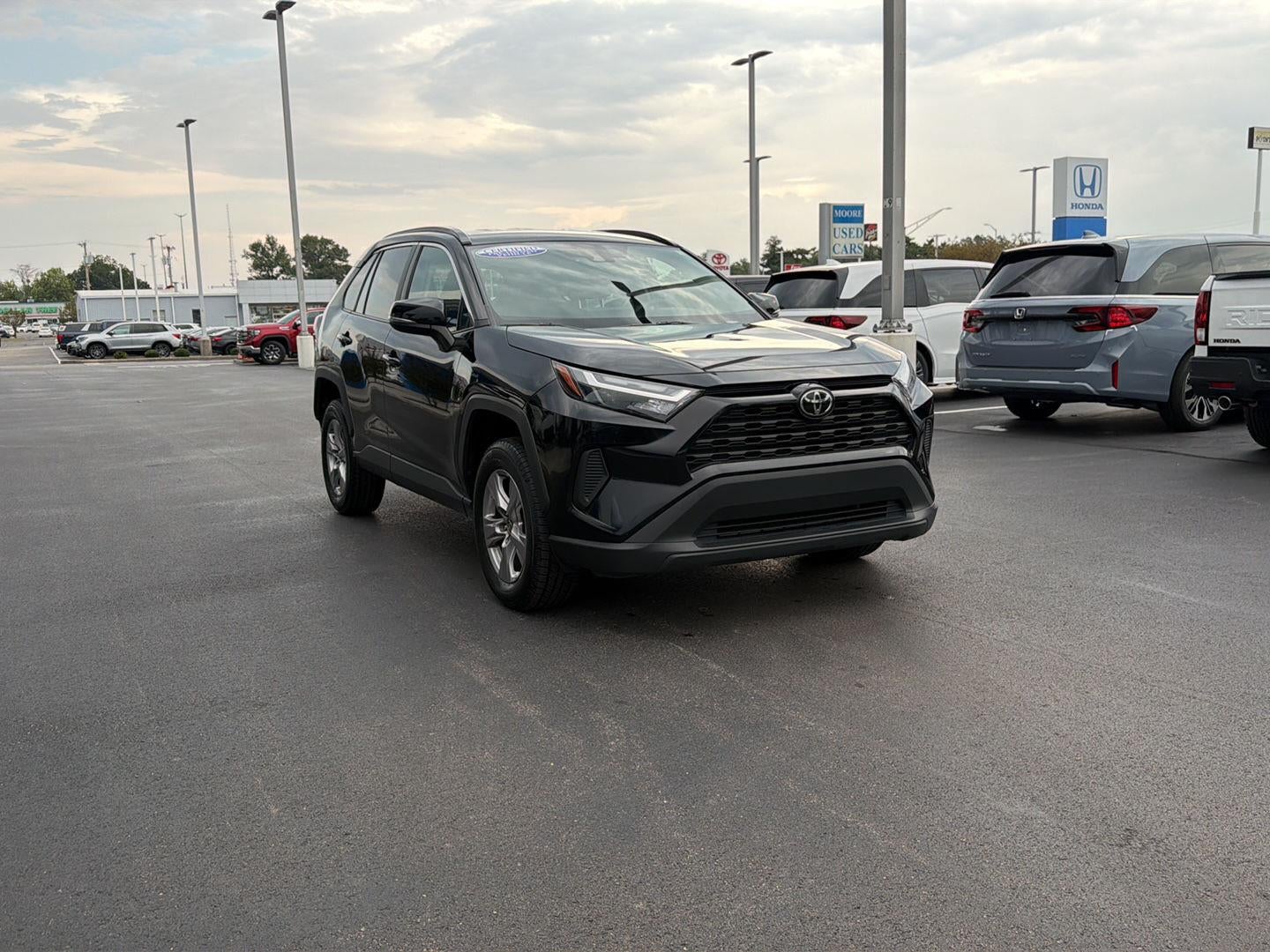 2025 Toyota Rav4 XLE