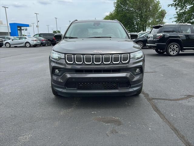 2022 Jeep Compass Latitude Lux