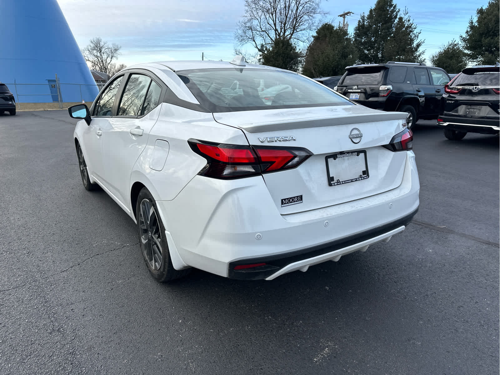 2023 Nissan Versa SR