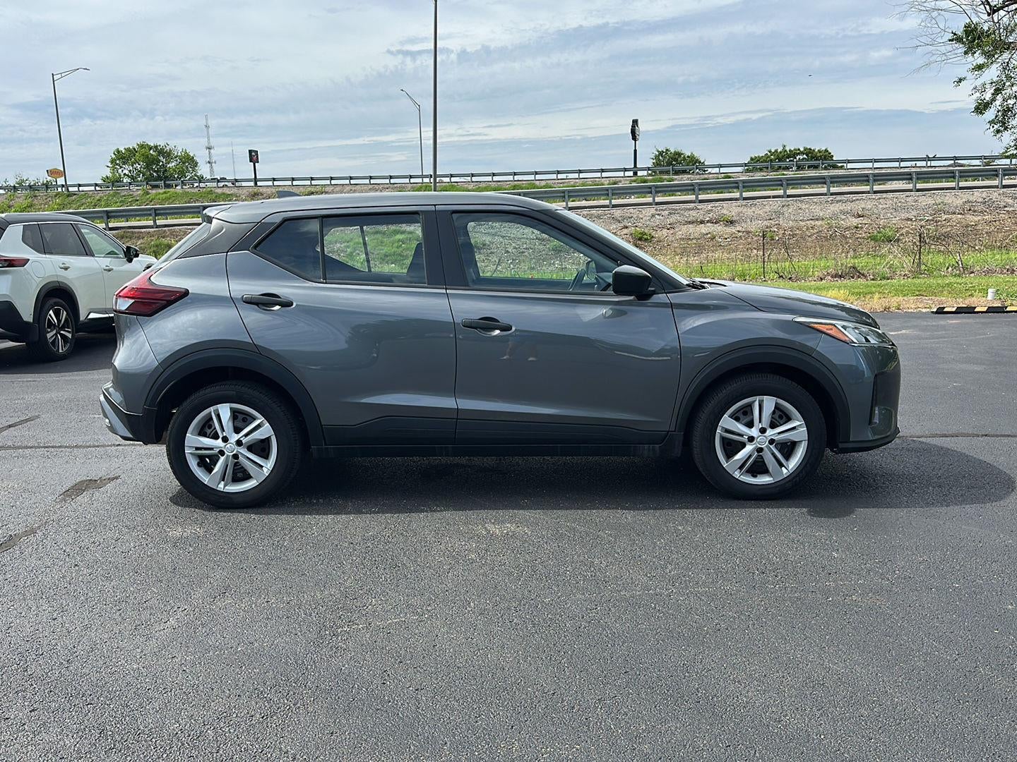 2023 Nissan Kicks S