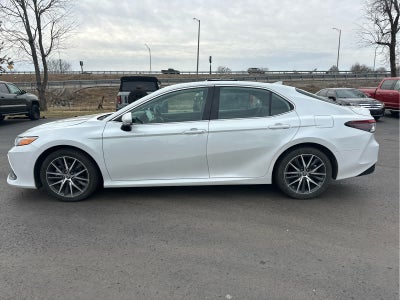 2023 Toyota Camry XLE