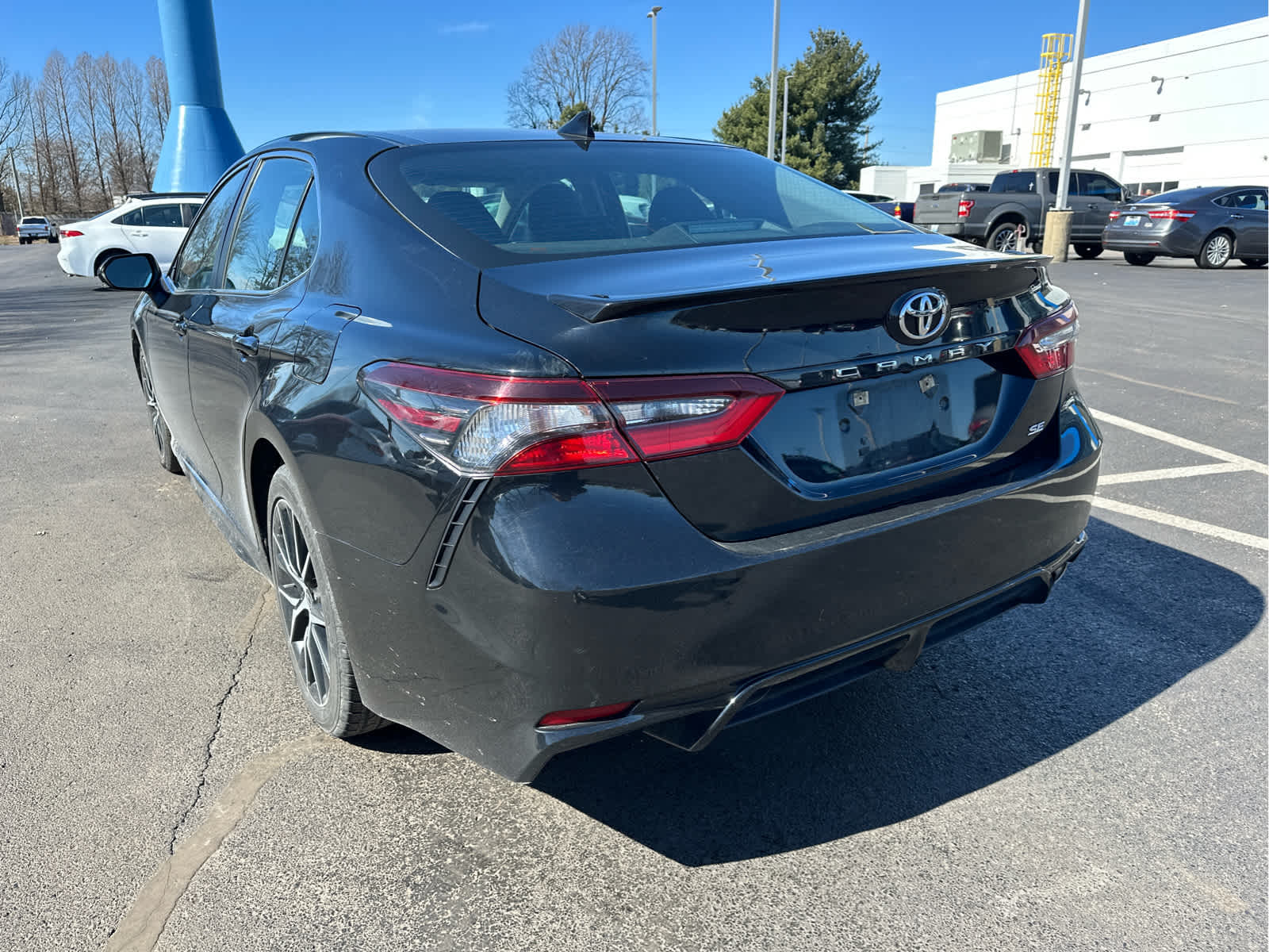 2023 Toyota Camry SE