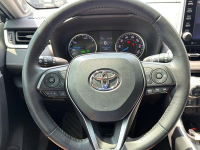 2022 Toyota RAV4 Hybrid XLE Premium