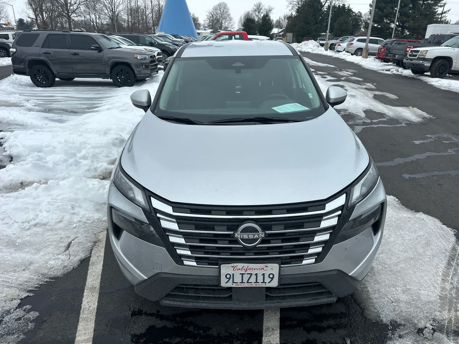 2024 Nissan Rogue SV