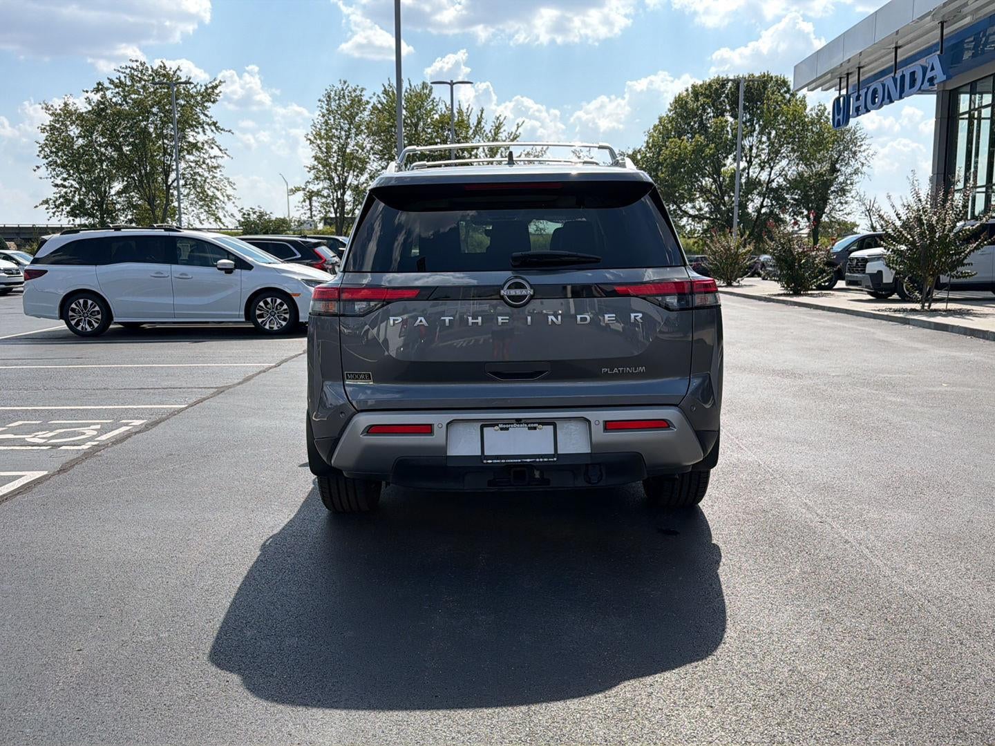 2025 Nissan Pathfinder Platinum
