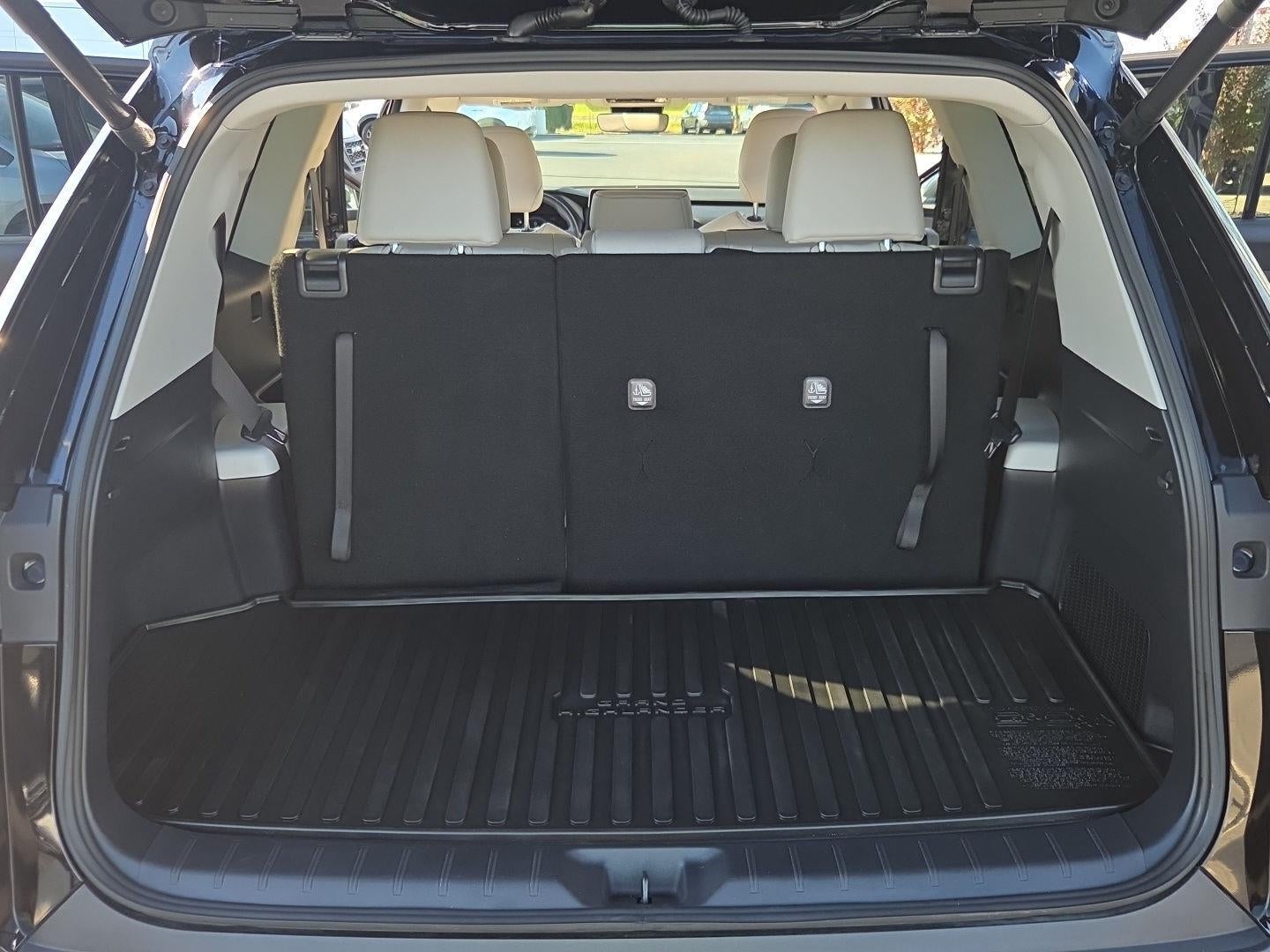 2025 Toyota Grand Highlander Hybrid XLE