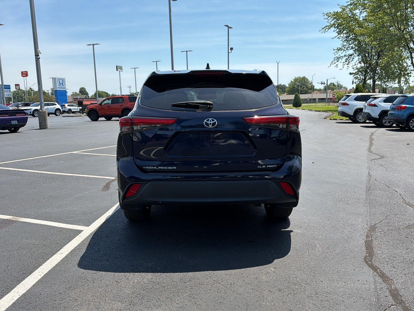 2021 TOYOTA TRUCK HIGHLANDER XLE