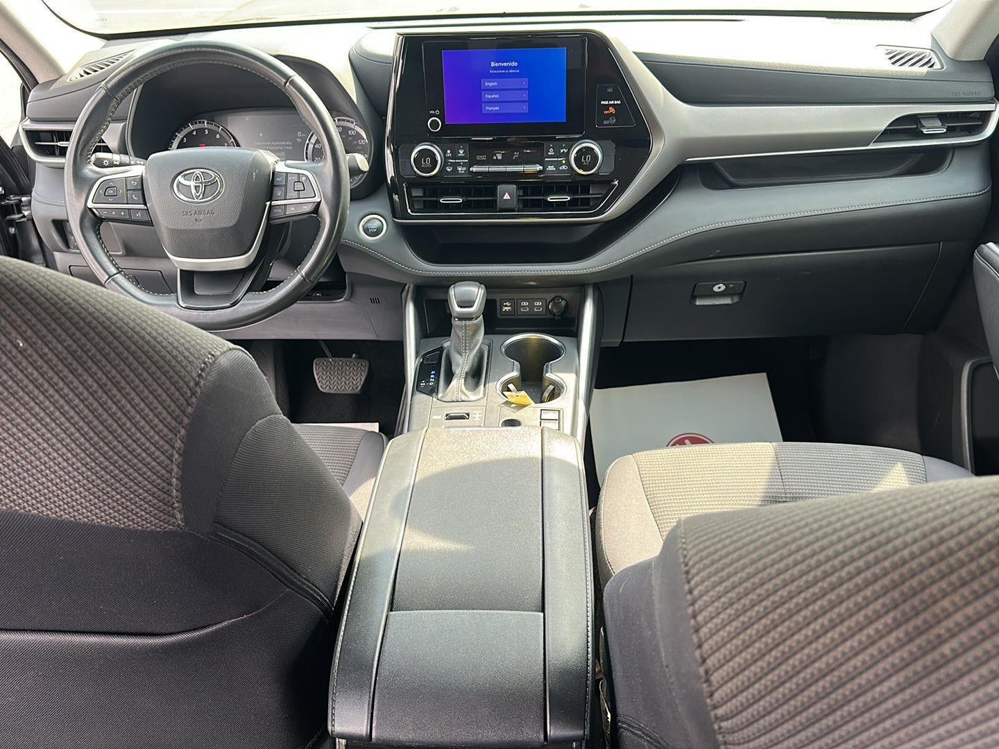 2024 Toyota Highlander LE