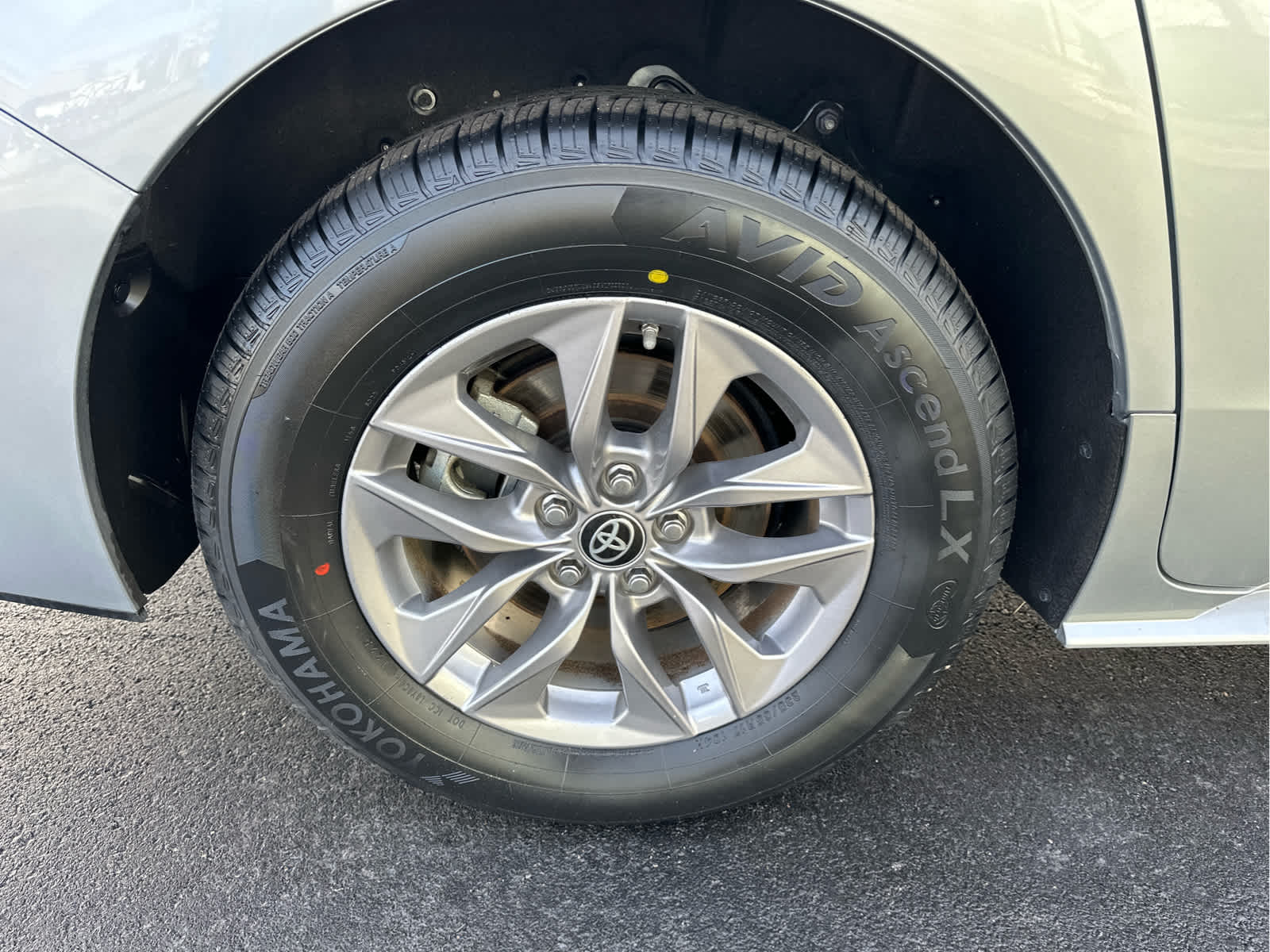 2024 Toyota Sienna XLE