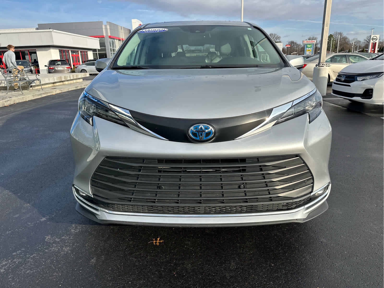 2024 Toyota Sienna XLE