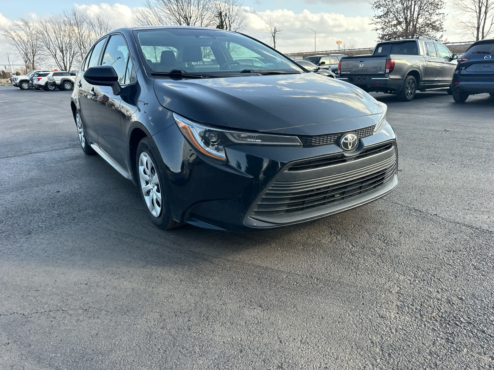 Used 2023 Toyota Corolla LE with VIN 5YFB4MDE1PP067216 for sale in Northfield, Minnesota