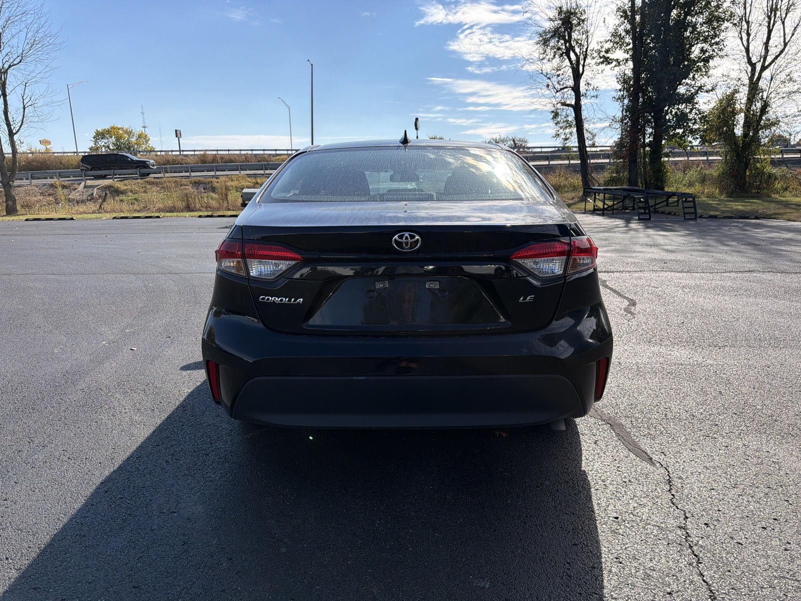2025 Toyota COROLLA LE