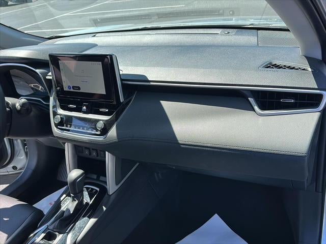 2025 Toyota Corolla Cross XLE